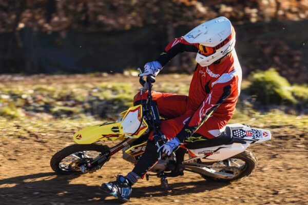 PIT BIKE - YCF SP3 190 FACTORY DAYTONA 2025 – Image 8